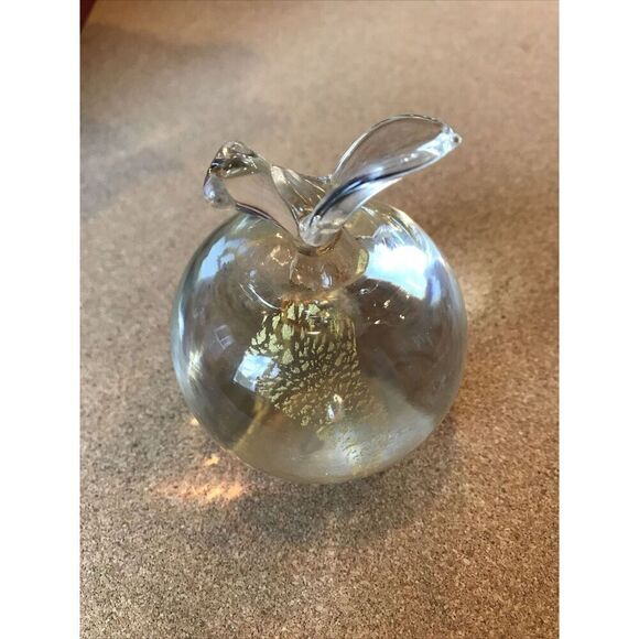 Patricia Faye Apple Paperweight Glass Clear Stem Leaf Gold Design Inside 3” - Picture 1 of 6